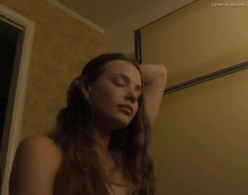 Kristine Froseth photo 16 of 41