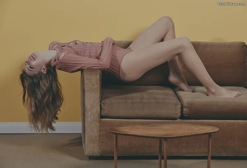 Kristine Froseth photo 22 of 42