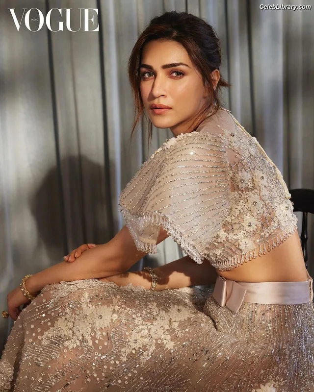 Kriti Sanon photo 1 of 275