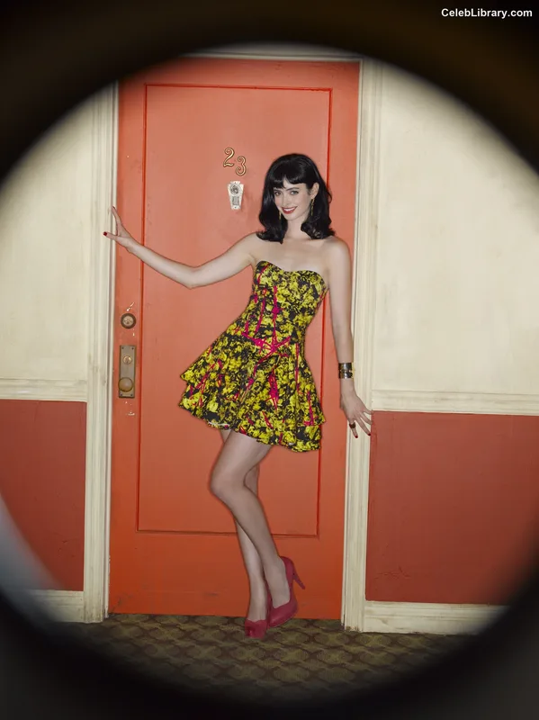 Krysten Ritter photo 18 of 101