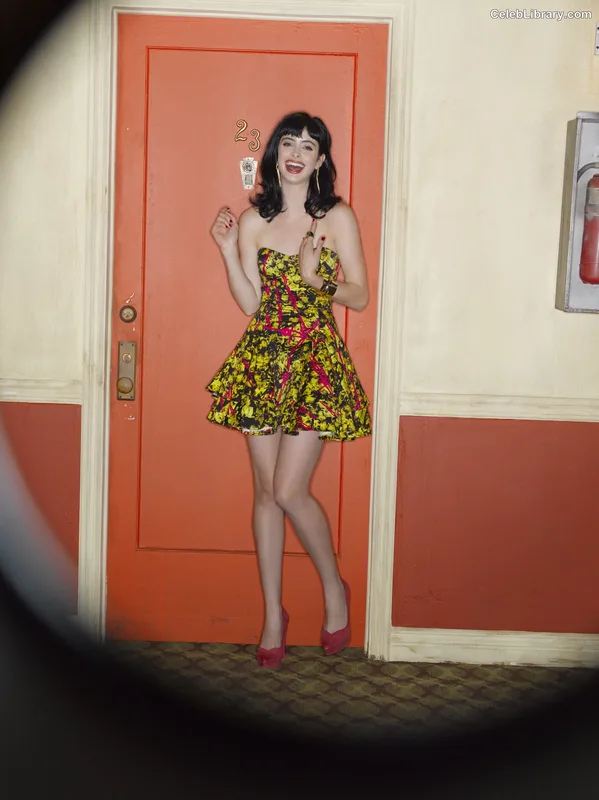 Krysten Ritter photo 1 of 101