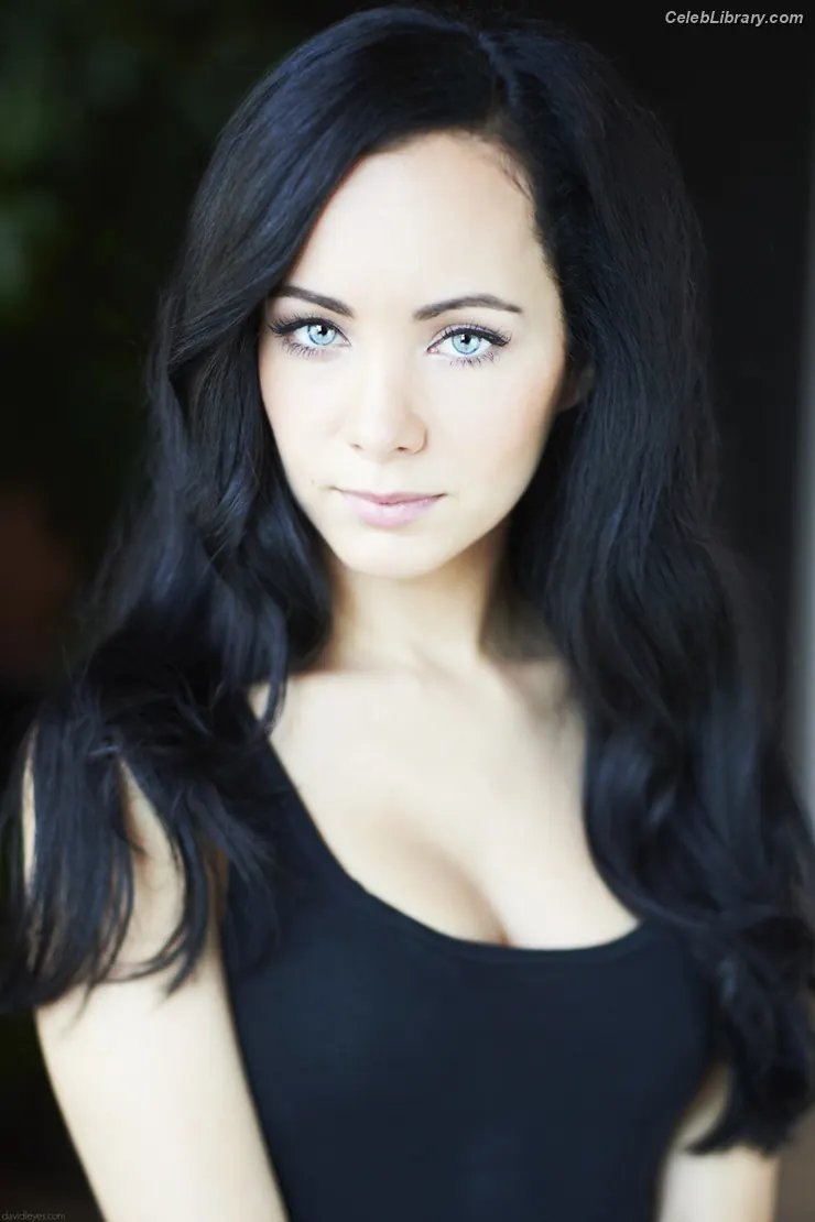 Ksenia Solo photo 2 of 99
