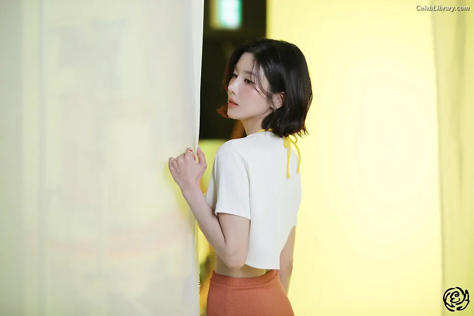 Kwon Eun-bi photo 5 of 328