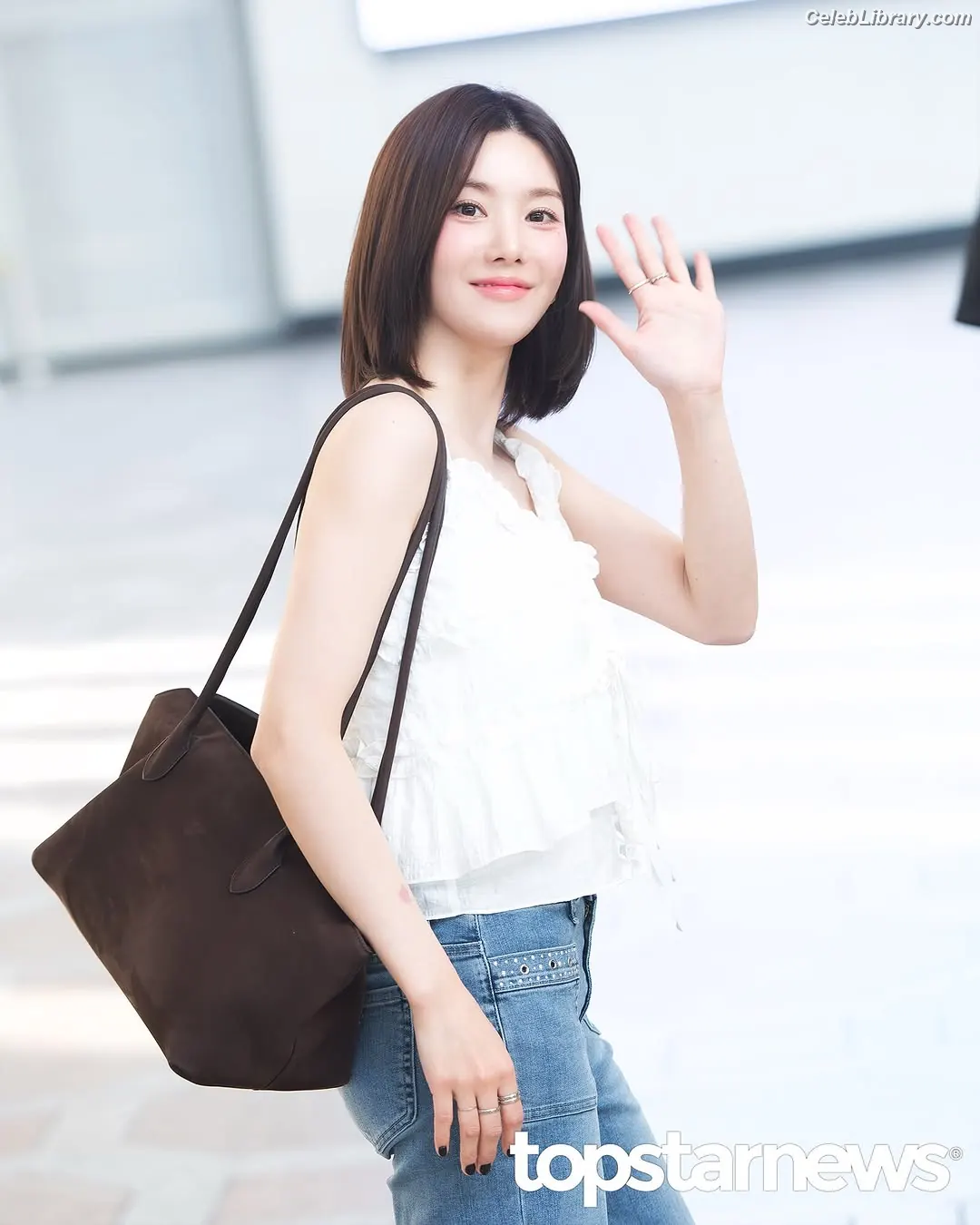 Kwon Eun-bi photo 3 of 328
