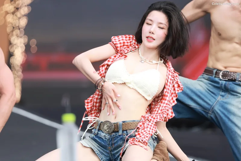 Kwon Eun-bi photo 20 of 329