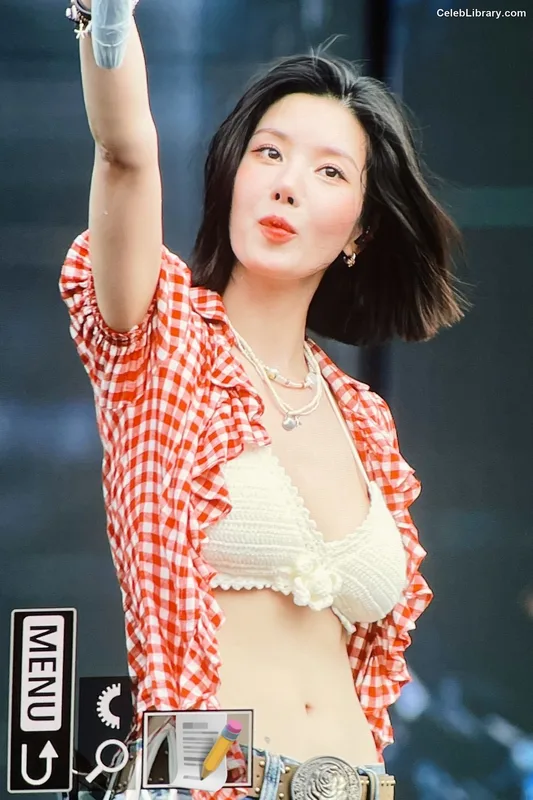 Kwon Eun-bi photo 2 of 329