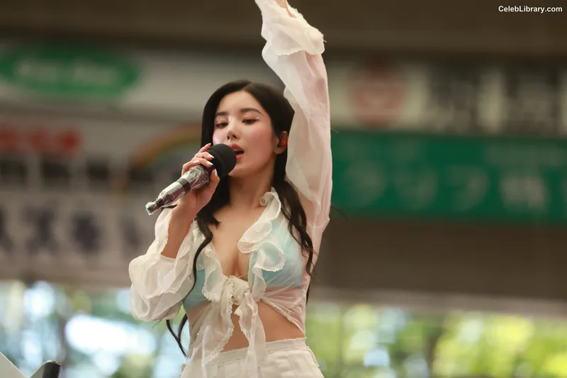 Kwon Eun-bi photo 7 of 329