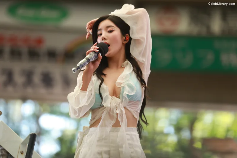 Kwon Eun-bi photo 9 of 329