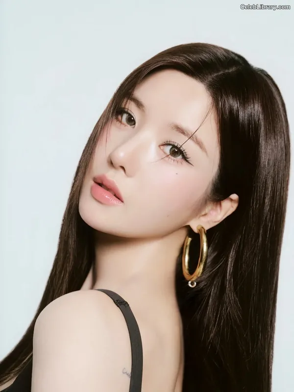 Kwon Eun-bi photo 17 of 329