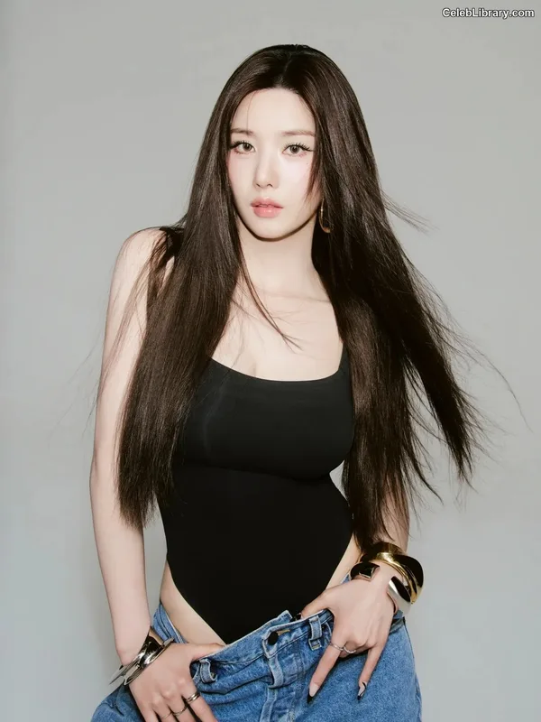 Kwon Eun-bi photo 18 of 329