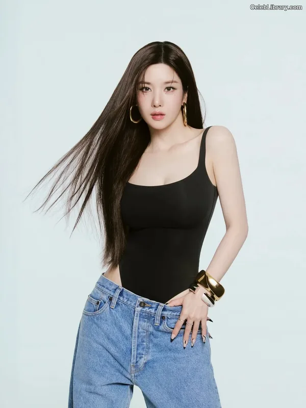 Kwon Eun-bi photo 22 of 329