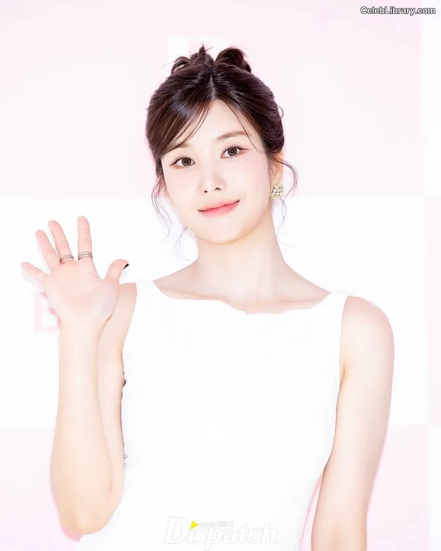 Kwon Eun-bi photo 11 of 329