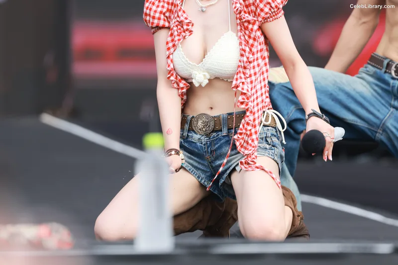 Kwon Eun-bi photo 10 of 329