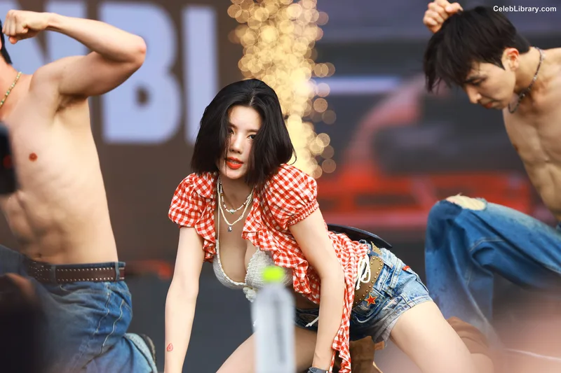 Kwon Eun-bi photo 22 of 329