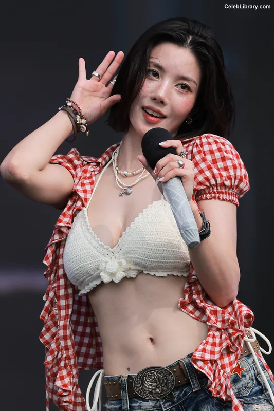 Kwon Eun-bi photo 20 of 329
