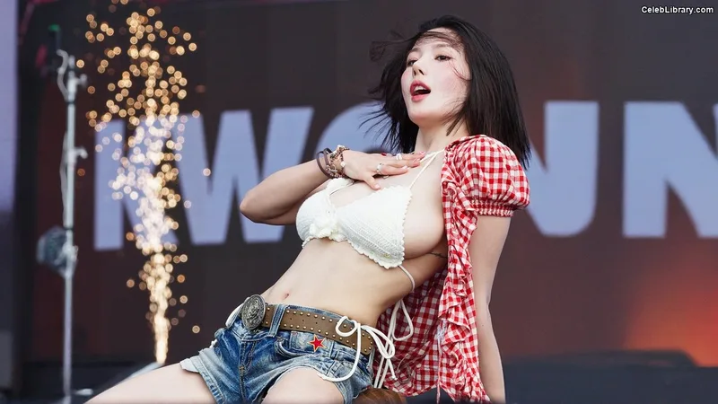 Kwon Eun-bi photo 10 of 329