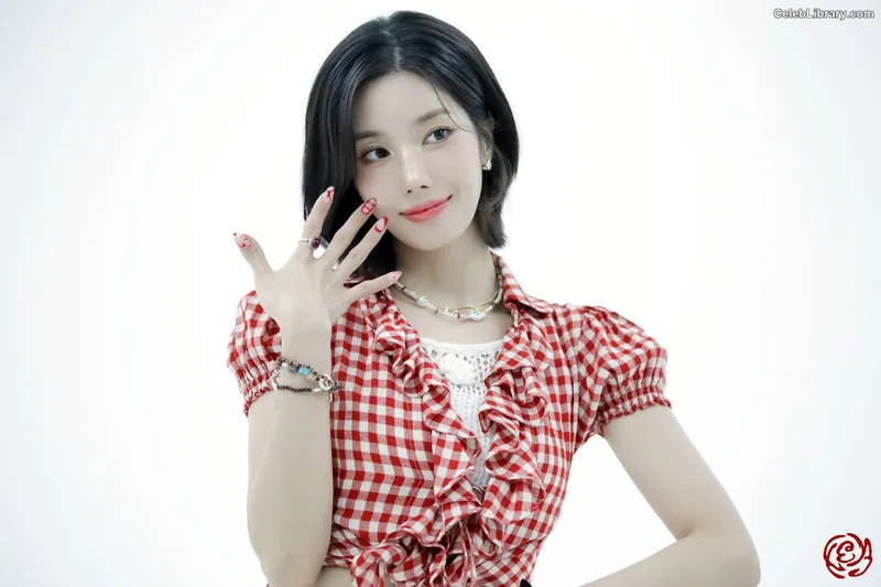 Kwon Eun-bi photo 21 of 329