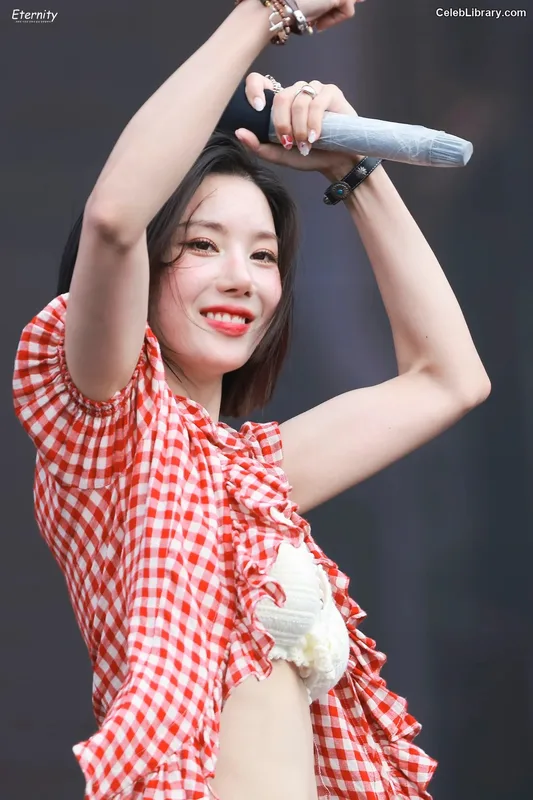 Kwon Eun-bi photo 16 of 329