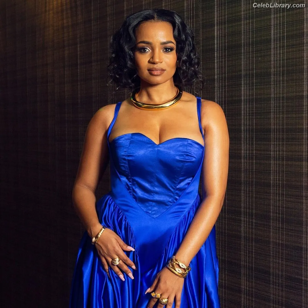 Kyla Pratt photo 11 of 177