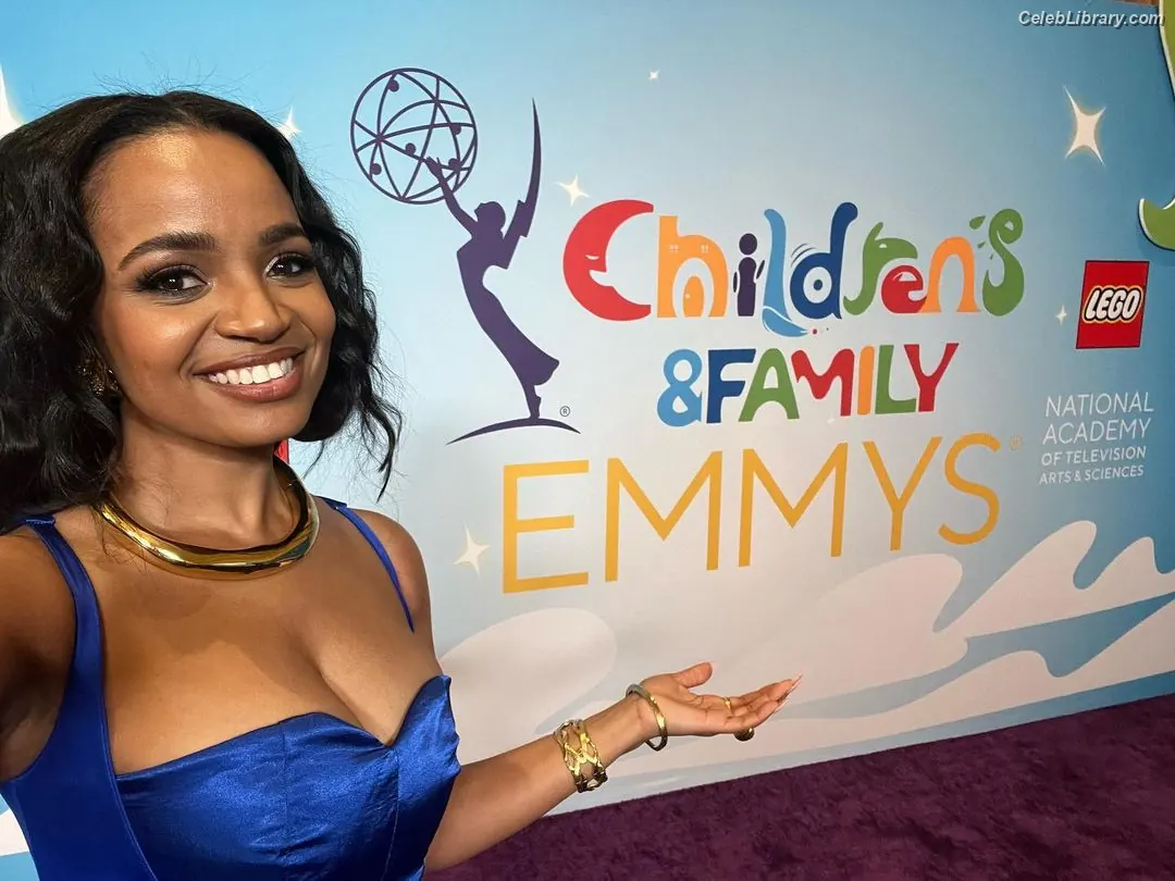Kyla Pratt photo 14 of 177