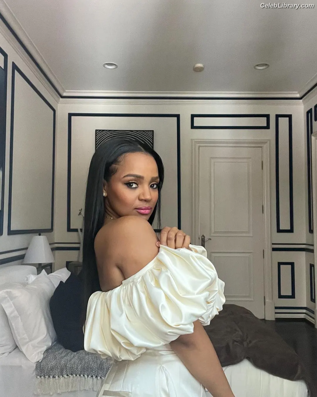 Kyla Pratt photo 12 of 177