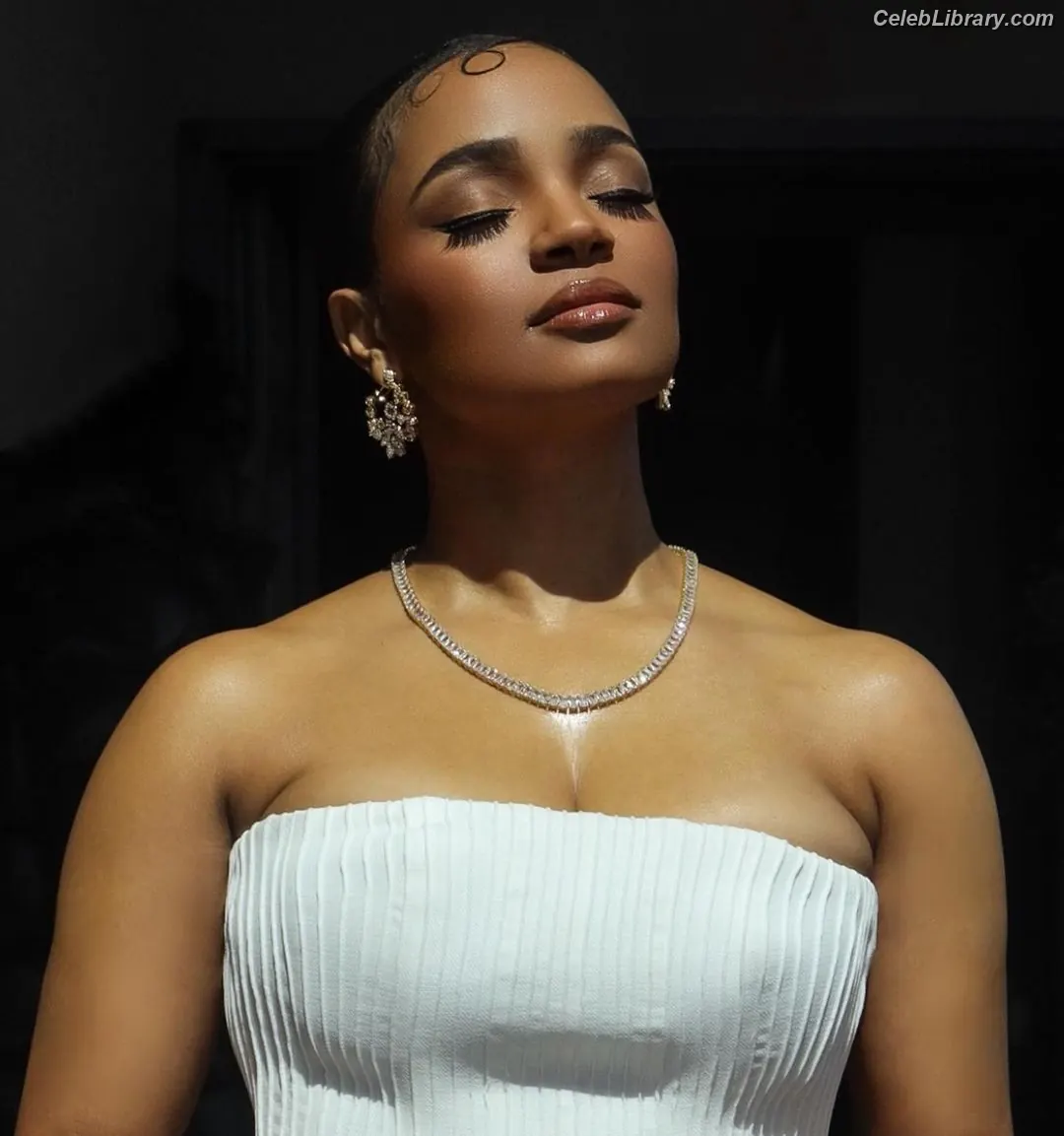 Kyla Pratt photo 23 of 177