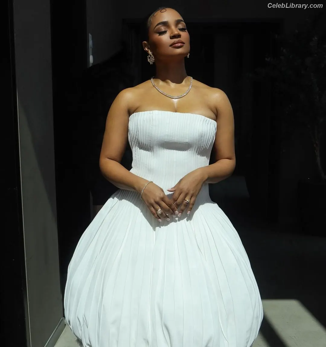 Kyla Pratt photo 24 of 177