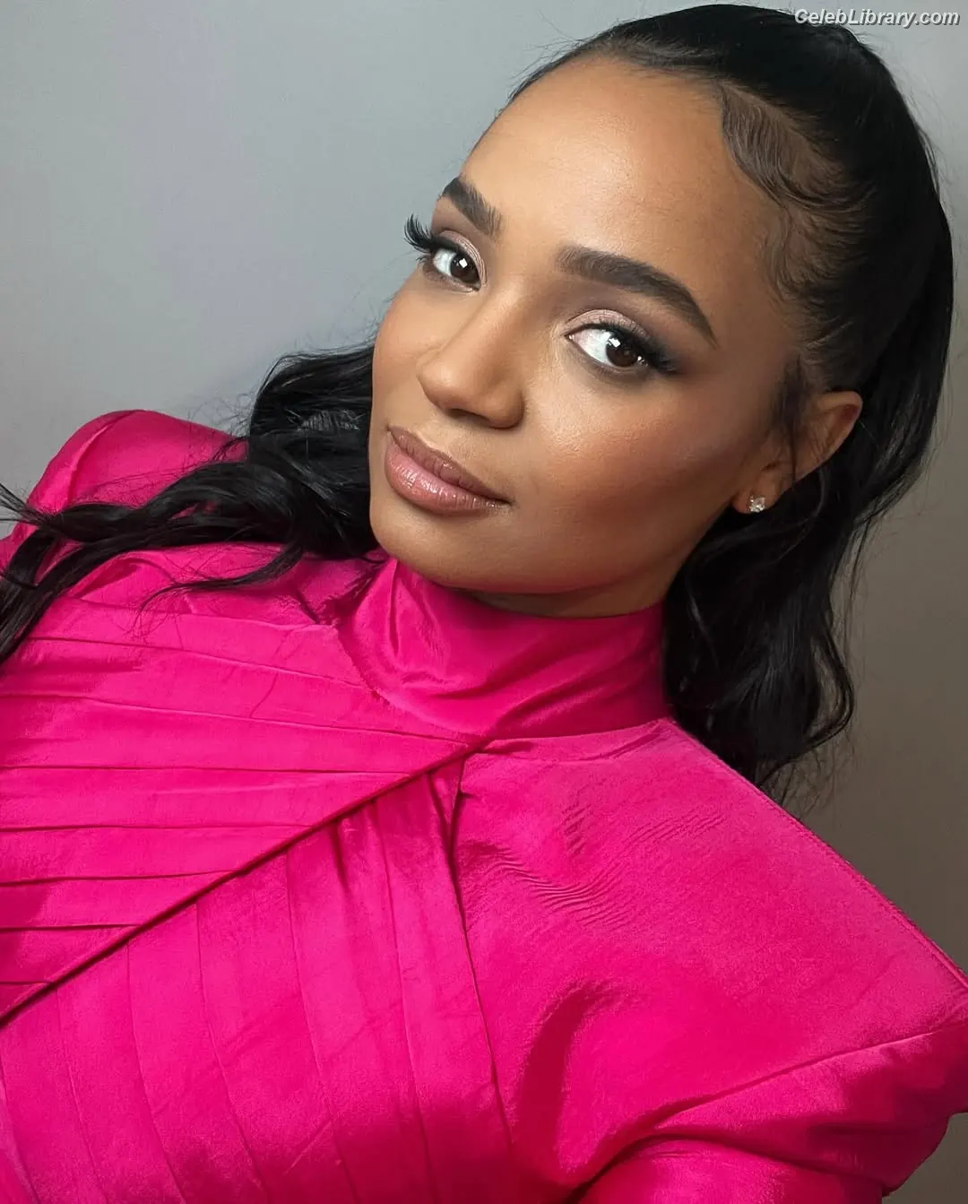 Kyla Pratt photo 2 of 177