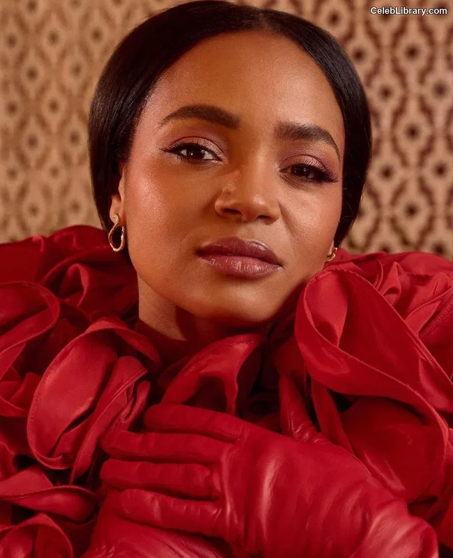 Kyla Pratt photo 5 of 178