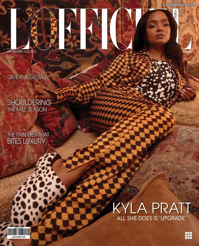 Kyla Pratt photo 6 of 178