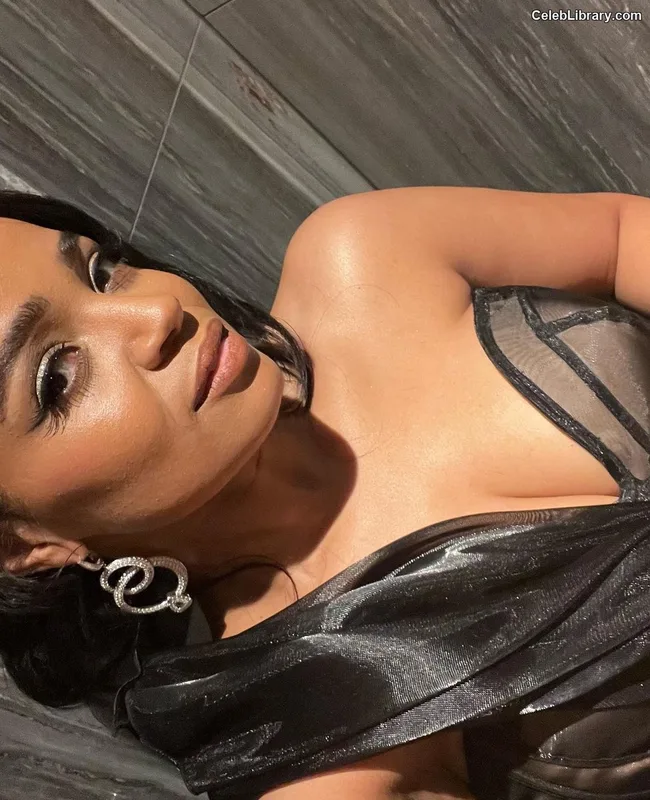 Kyla Pratt photo 7 of 178