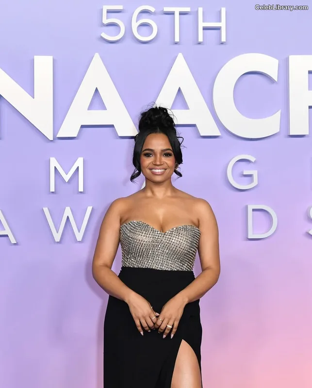 Kyla Pratt photo 16 of 178