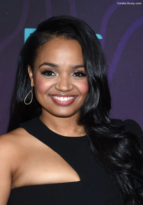 Kyla Pratt photo 18 of 178