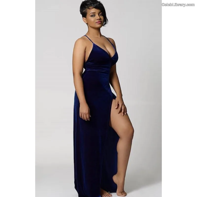 Kyla Pratt photo 4 of 178