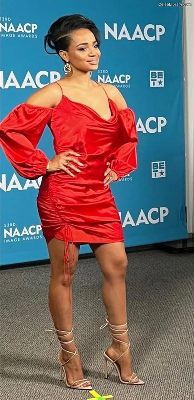 Kyla Pratt photo 12 of 178