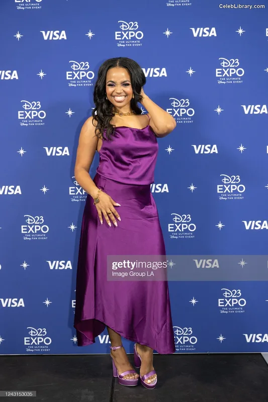 Kyla Pratt photo 21 of 178