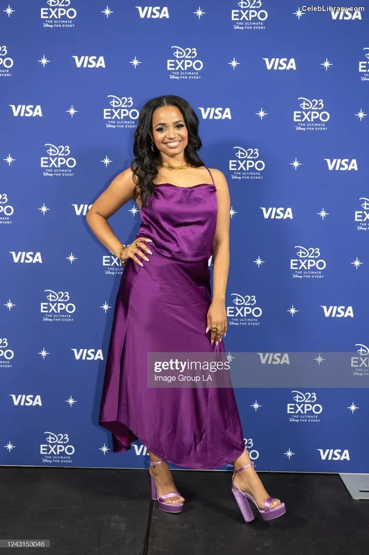 Kyla Pratt photo 22 of 178