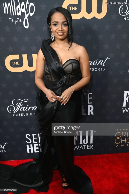 Kyla Pratt photo 2 of 178