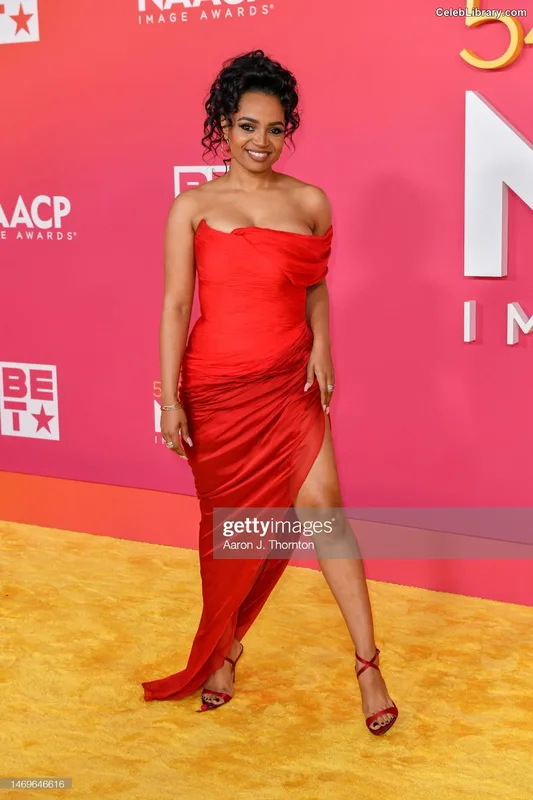 Kyla Pratt photo 3 of 178