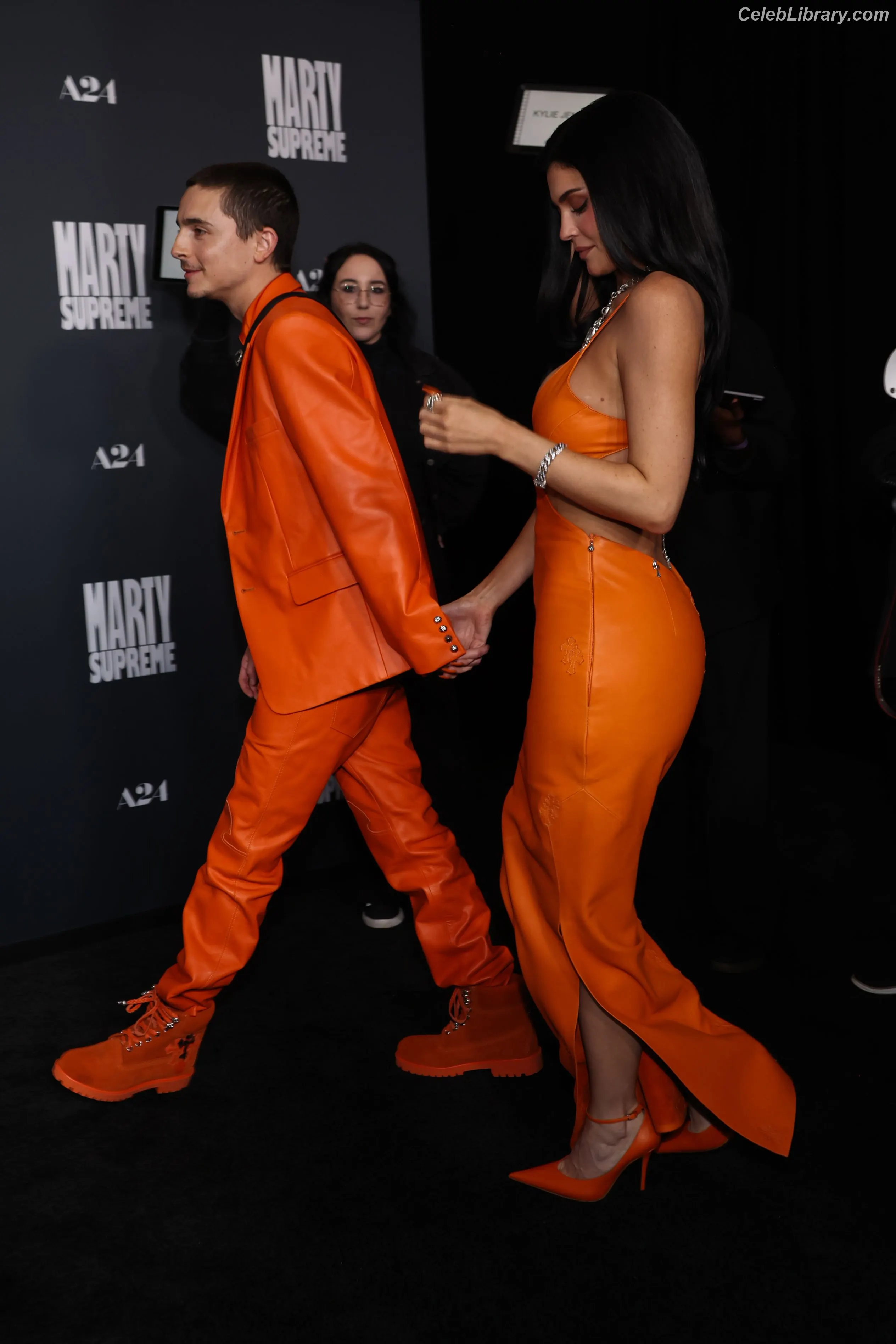 Kylie Jenner photo 13 of 4070