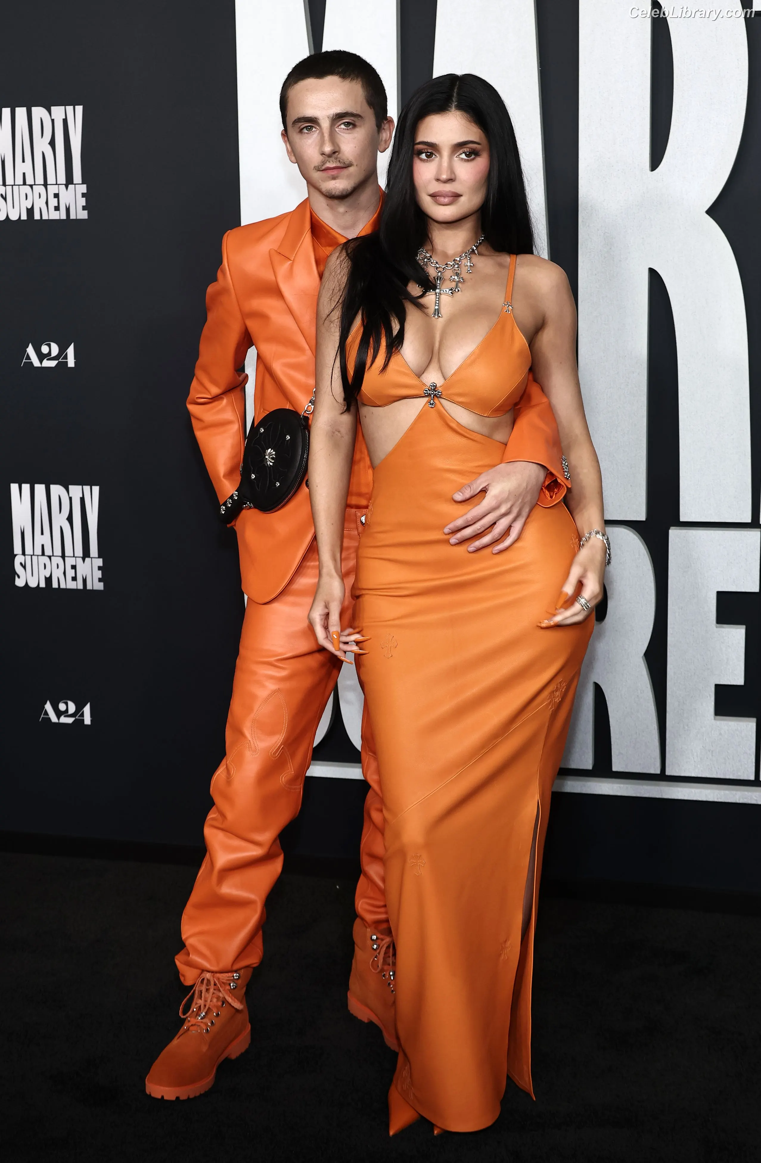 Kylie Jenner photo 17 of 4070