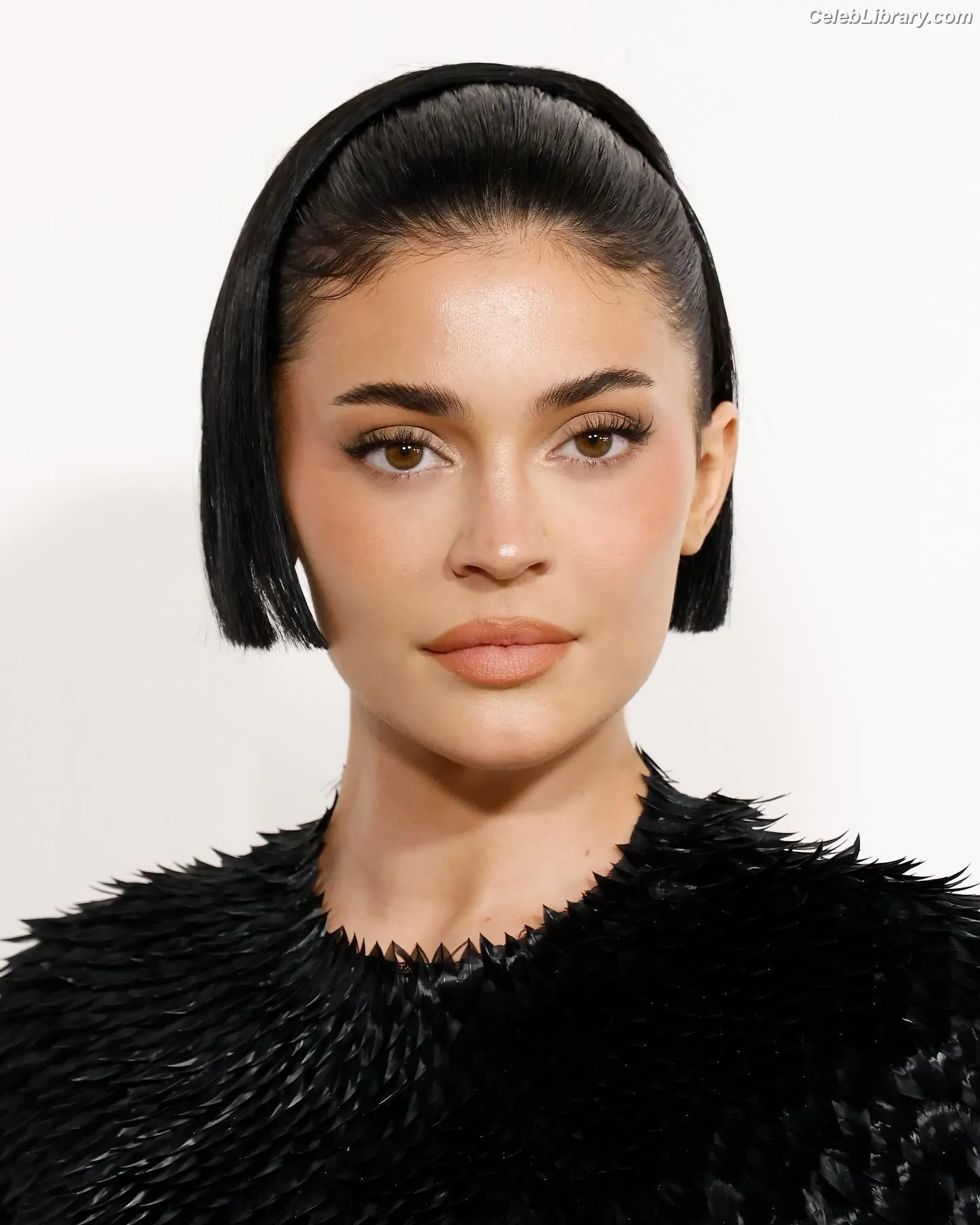 Kylie Jenner photo 20 of 4070