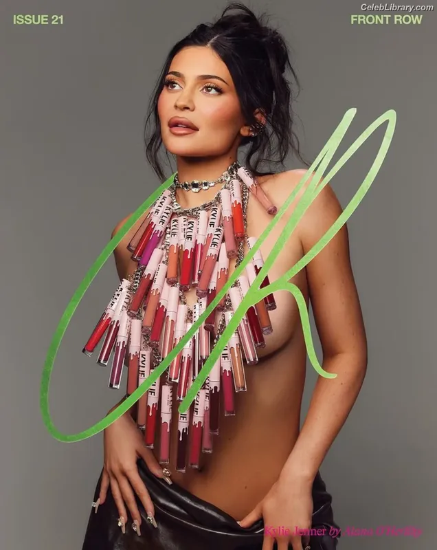 Kylie Jenner photo 7 of 4071