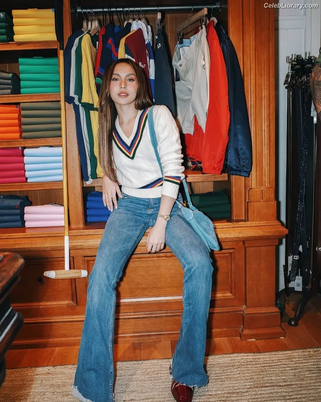Kyline Alcantara photo 3 of 46