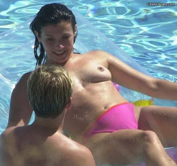 Kym Marsh photo 3 of 60