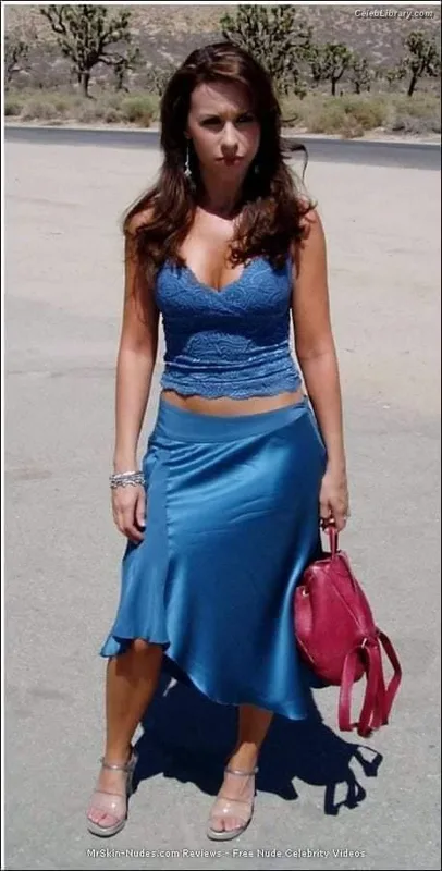 Lacey Chabert photo 2 of 39