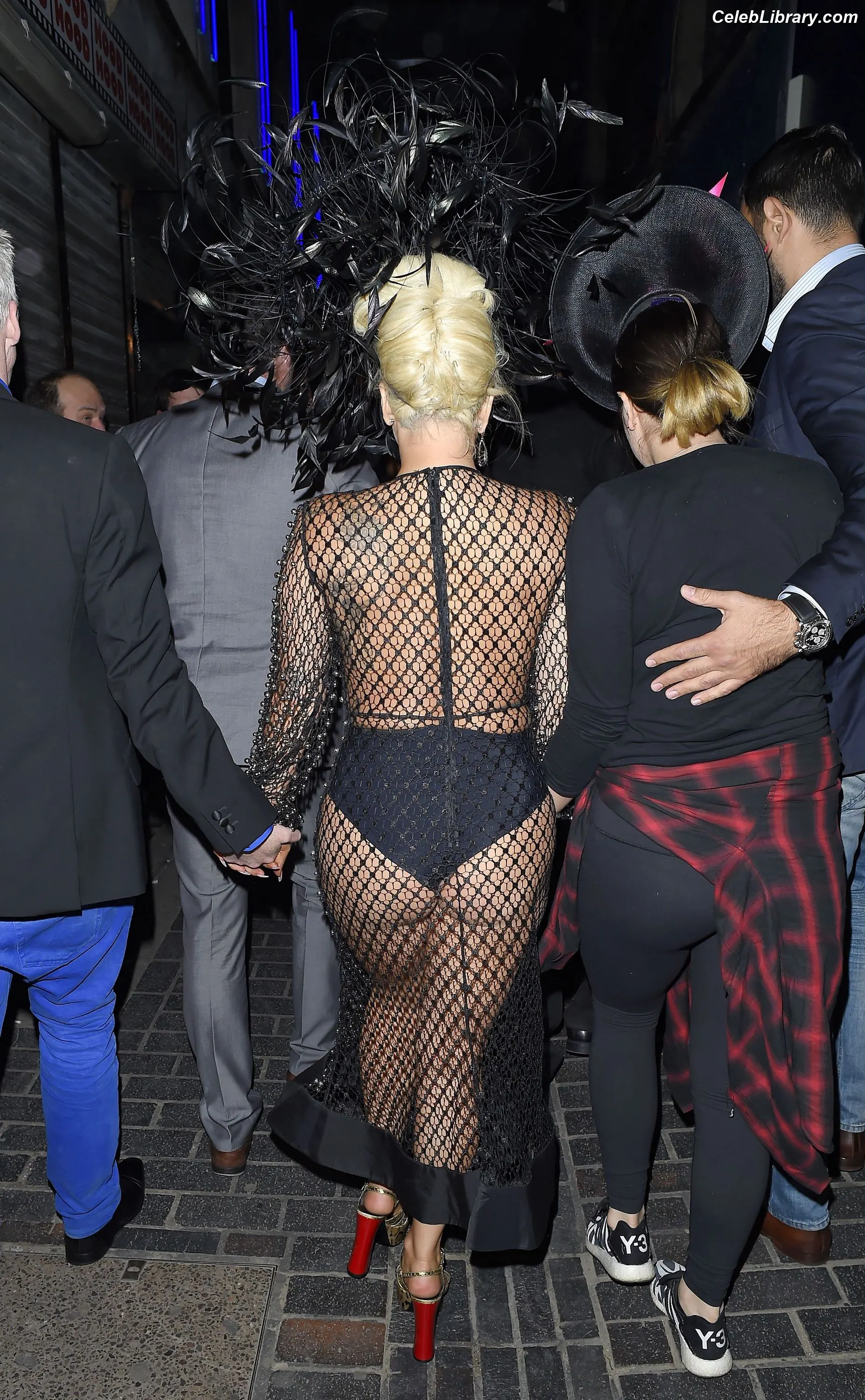 Lady Gaga photo 9 of 3664