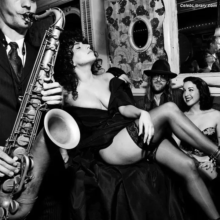 Lady Gaga photo 13 of 3664
