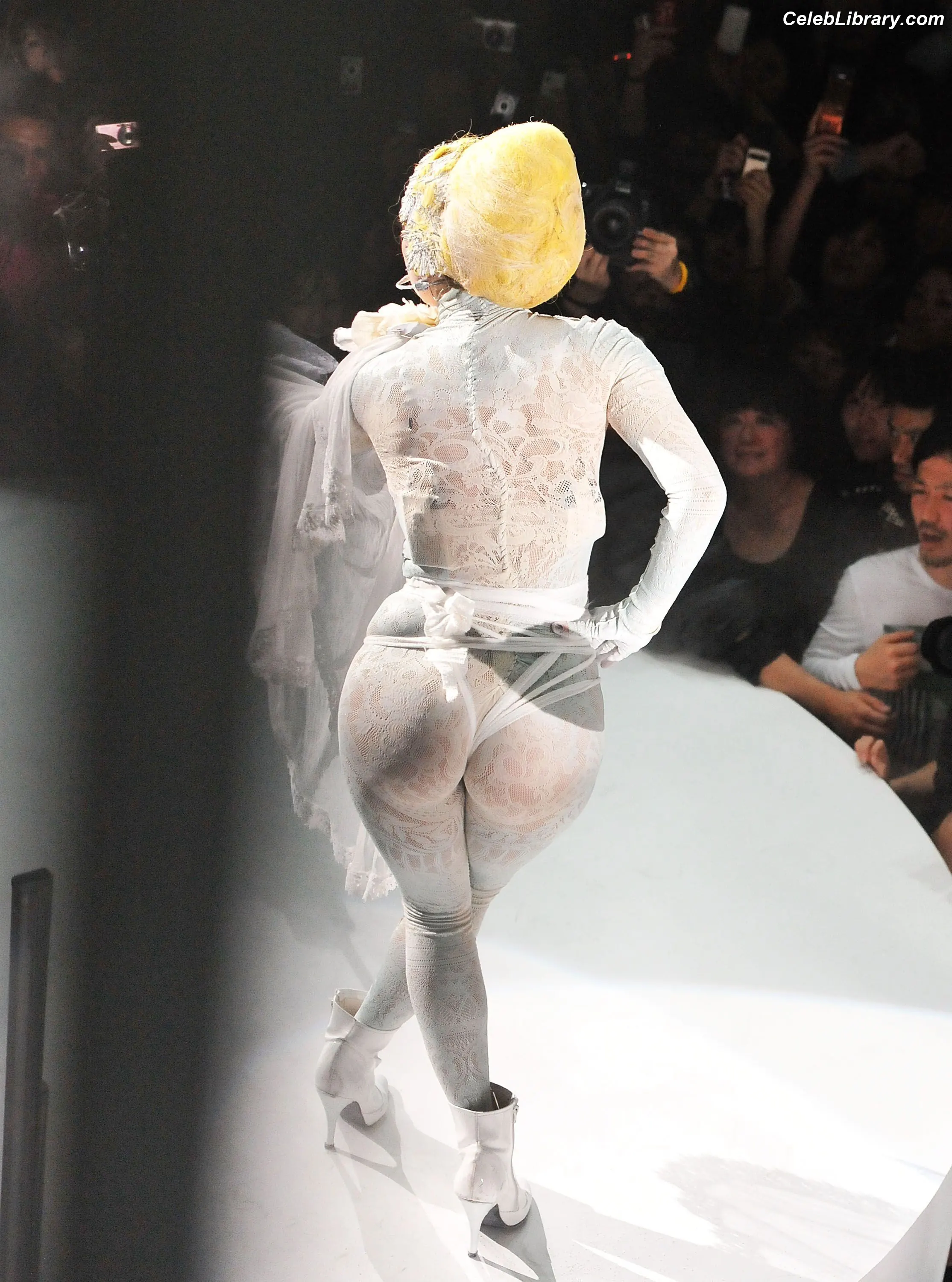 Lady Gaga photo 7 of 3664