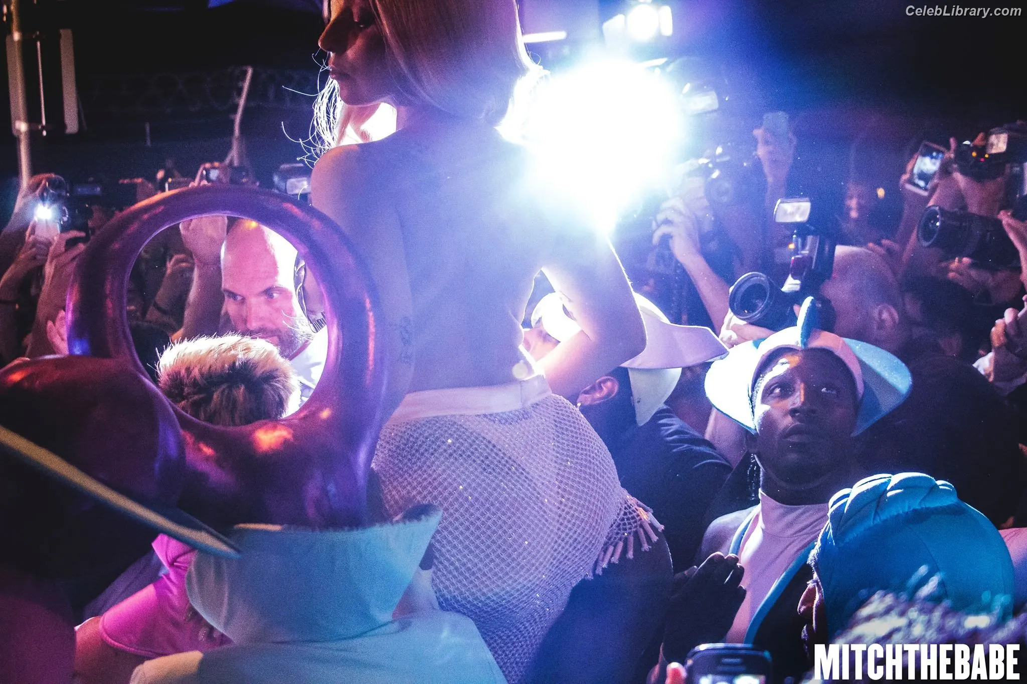 Lady Gaga photo 10 of 3664